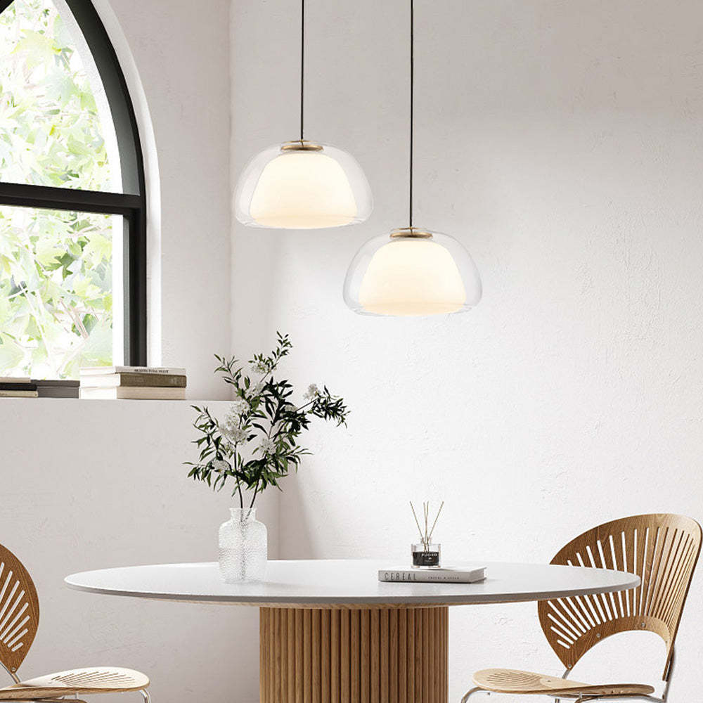 LUNARIA – Suspension en Verre Blanc Mat avec Diffuseur Intégré – Design Élégant avec Douille E27