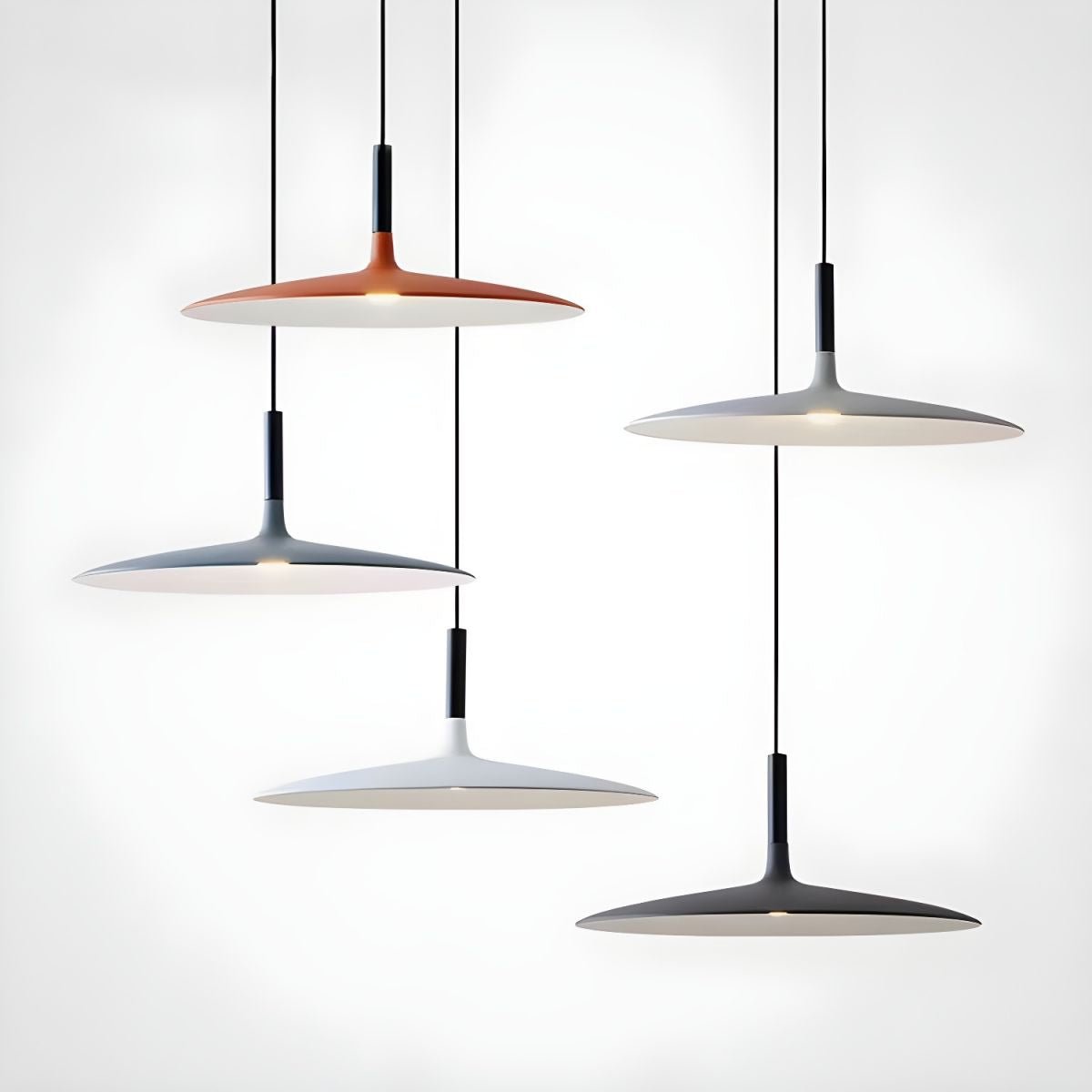 MétaloLinea – Suspension Design en Métal et Aluminium