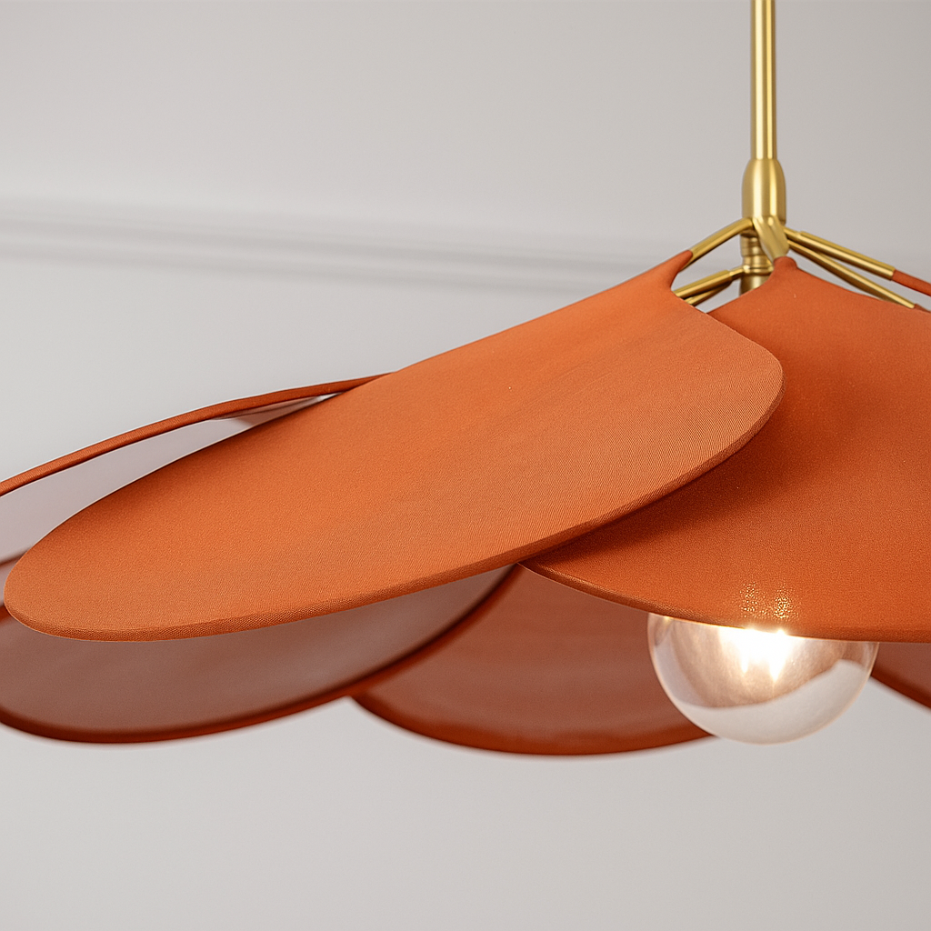 Fleur Feuilles | Suspension en rotin, métal et tissu – Design floral – Éclairage naturel et décoratif