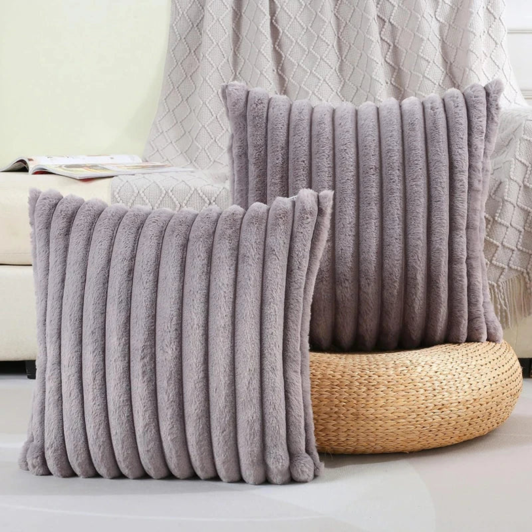 Zlina – Housse de Coussin en Velours Ultra-Doux | 45×45 cm | Élégante & Confortable