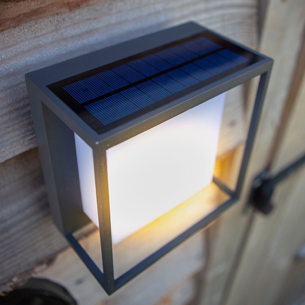 LYNORA – Applique Solaire Extérieure avec Détecteur de Mouvement et Design Rectangulaire Moderne