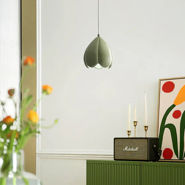 Lampe pendante crème de style français – Élégance Rustique pour Votre Maison