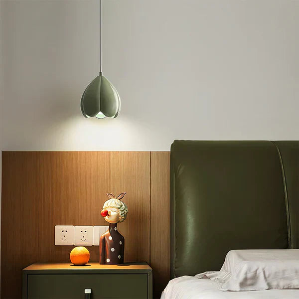 Lampe pendante crème de style français – Élégance Rustique pour Votre Maison