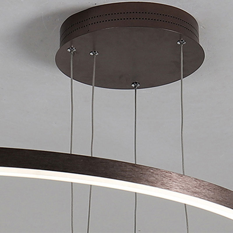 LunaGlow – Lustre circulaire en métal élégant