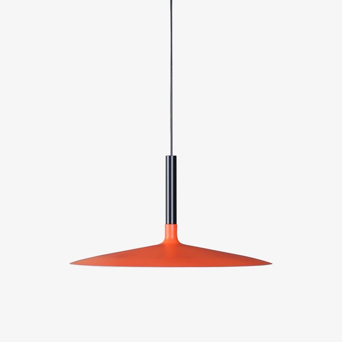 MétaloLinea – Suspension Design en Métal et Aluminium