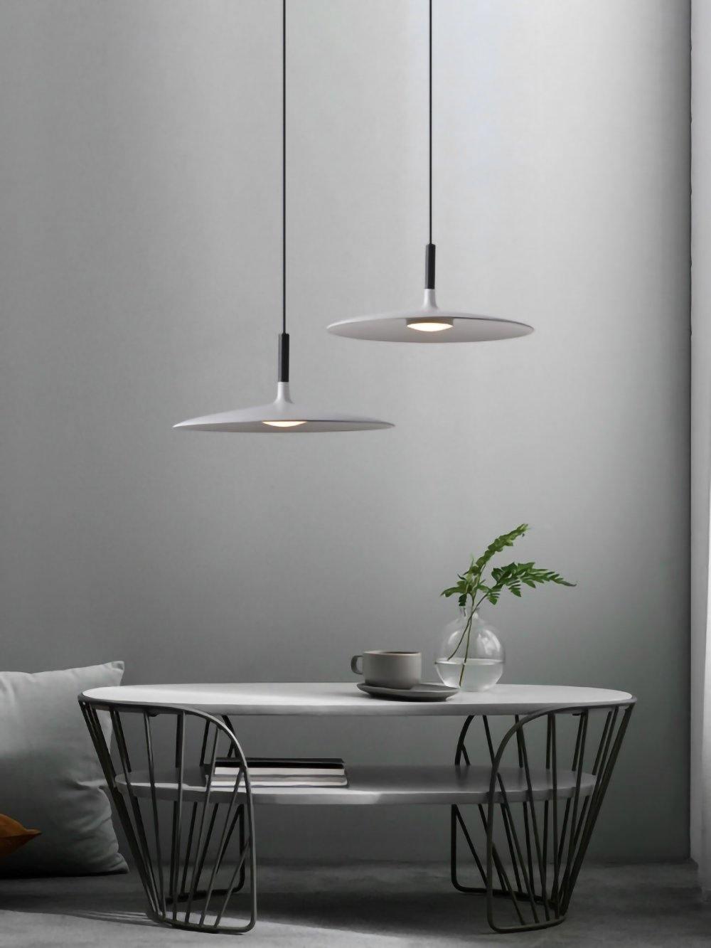 MétaloLinea – Suspension Design en Métal et Aluminium