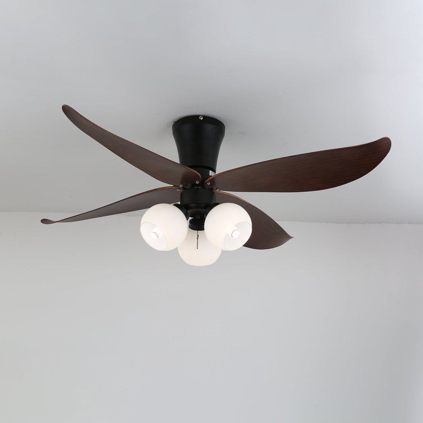 Ventelura | Ventilateur Plafonnier avec Lumière – Design Nature & Pétales en Bois