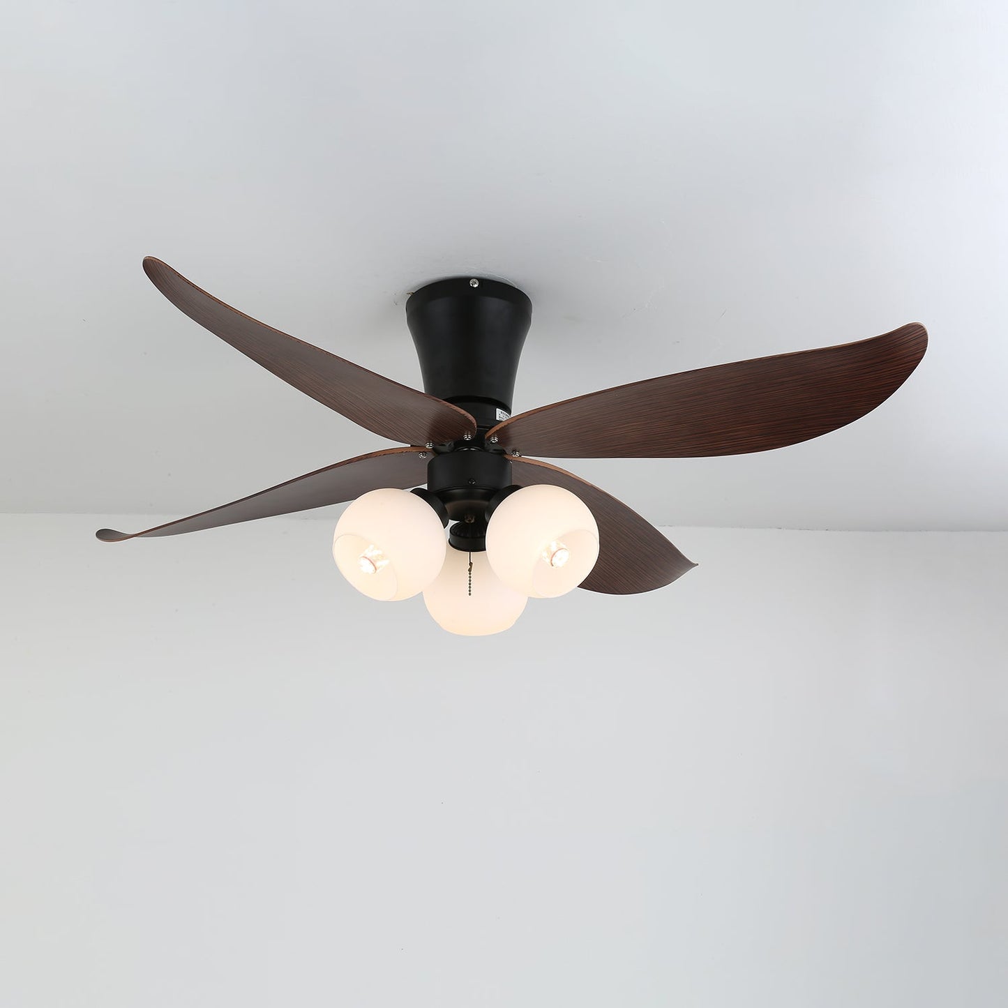 Ventelura | Ventilateur Plafonnier avec Lumière – Design Nature & Pétales en Bois
