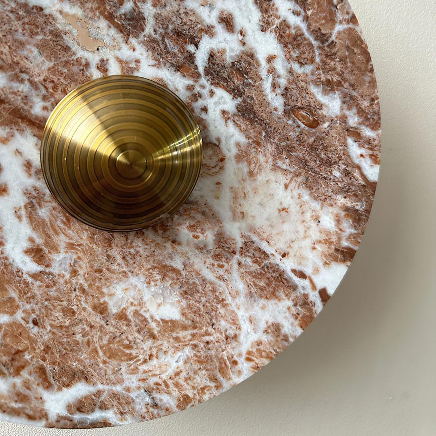 Aurora – Applique Murale Ronde en Marbre Marron | LED Intégrée | Design Moderne de Luxe