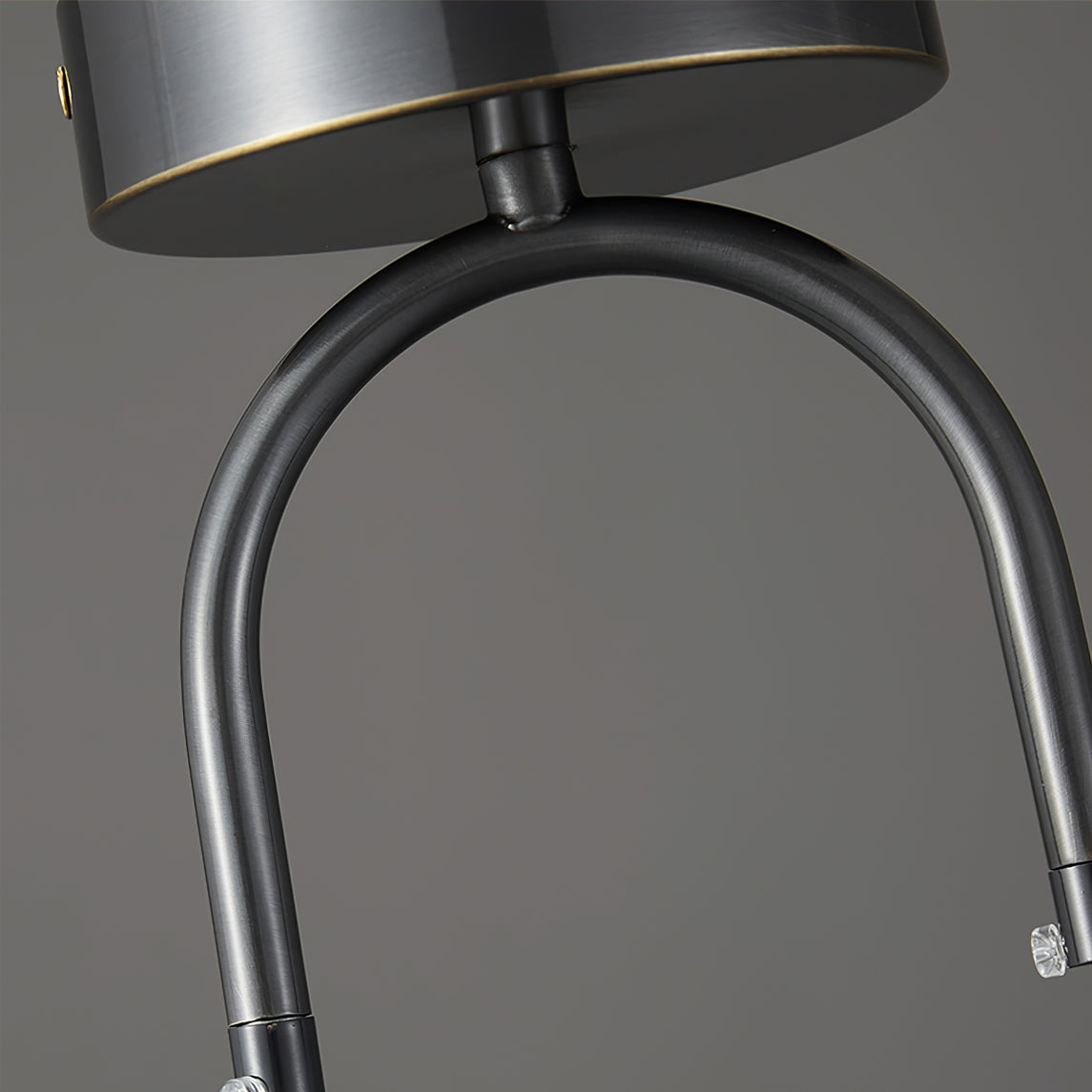 Avalora – Suspension Élégante en Laiton & Verre | LED Intégrée | Hauteur Réglable