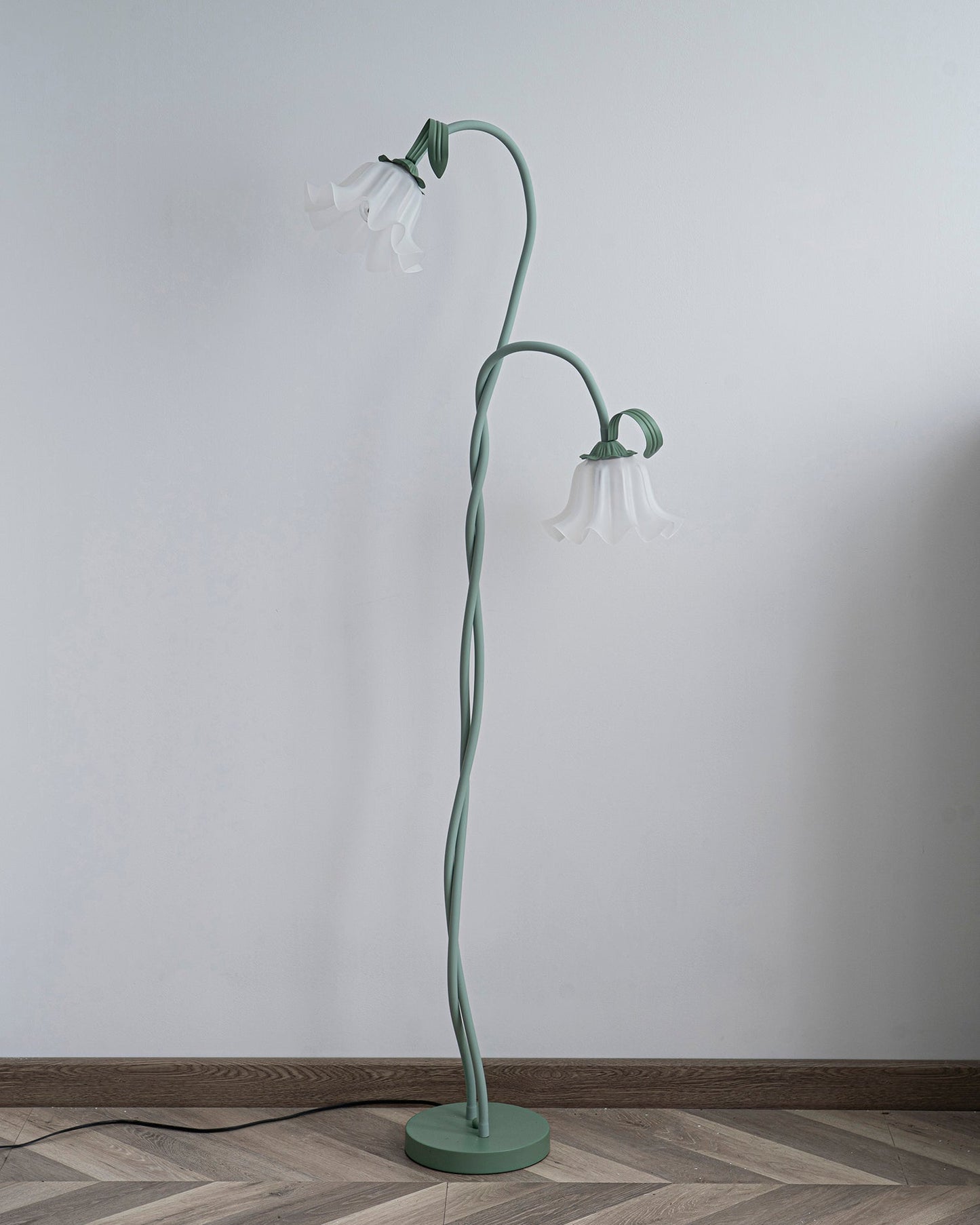 CallaLight | Éclairage Floral Moderne – Élégance Naturelle sur Pied