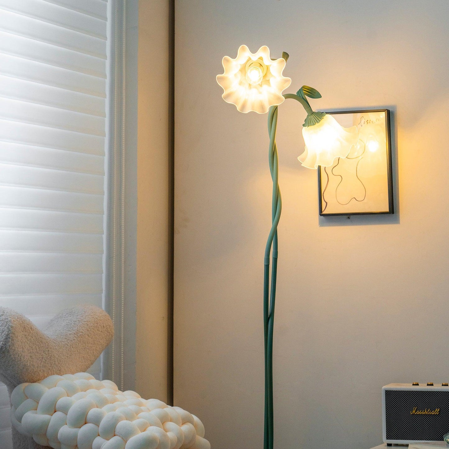 CallaLight | Éclairage Floral Moderne – Élégance Naturelle sur Pied