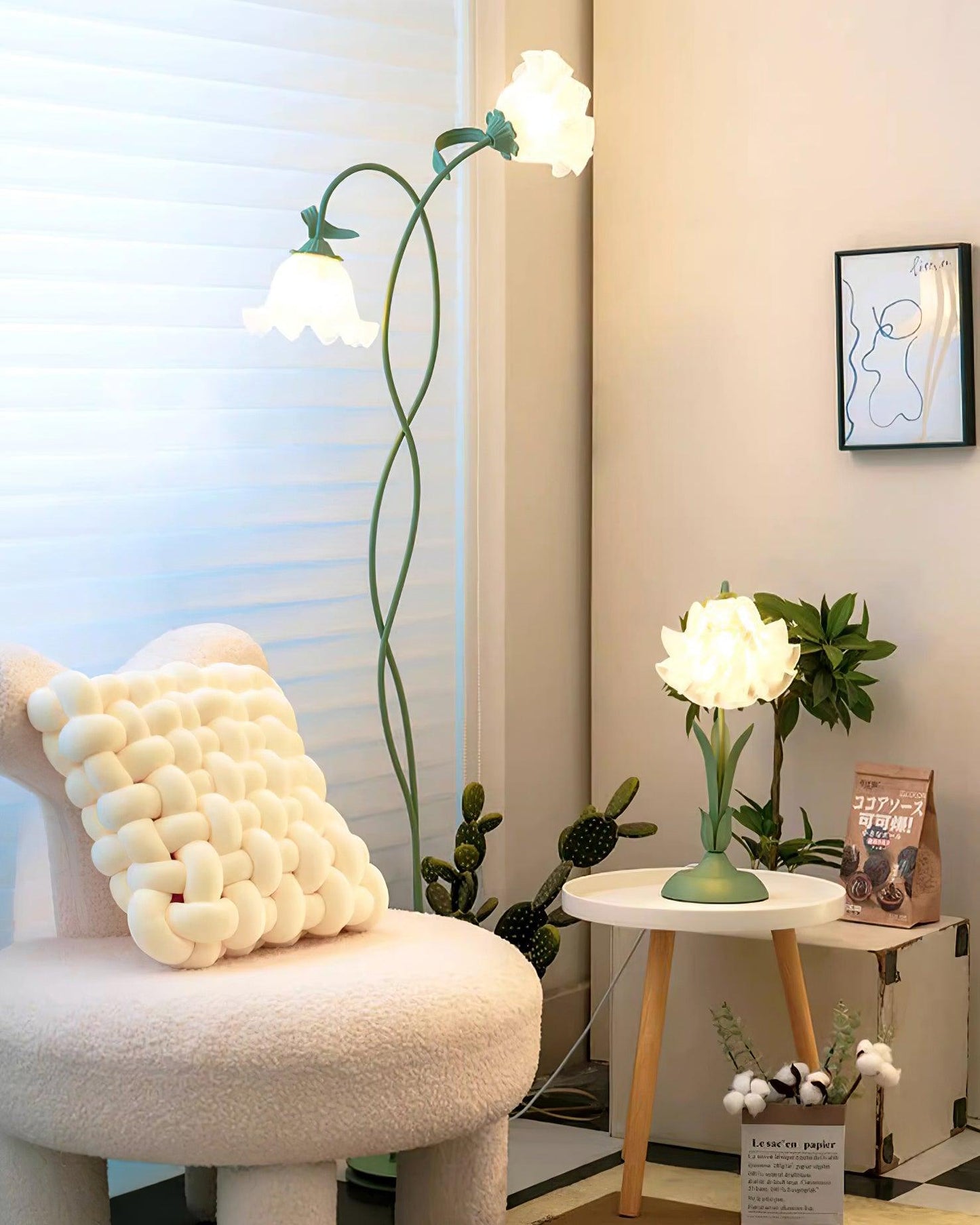 CallaLight | Éclairage Floral Moderne – Élégance Naturelle sur Pied