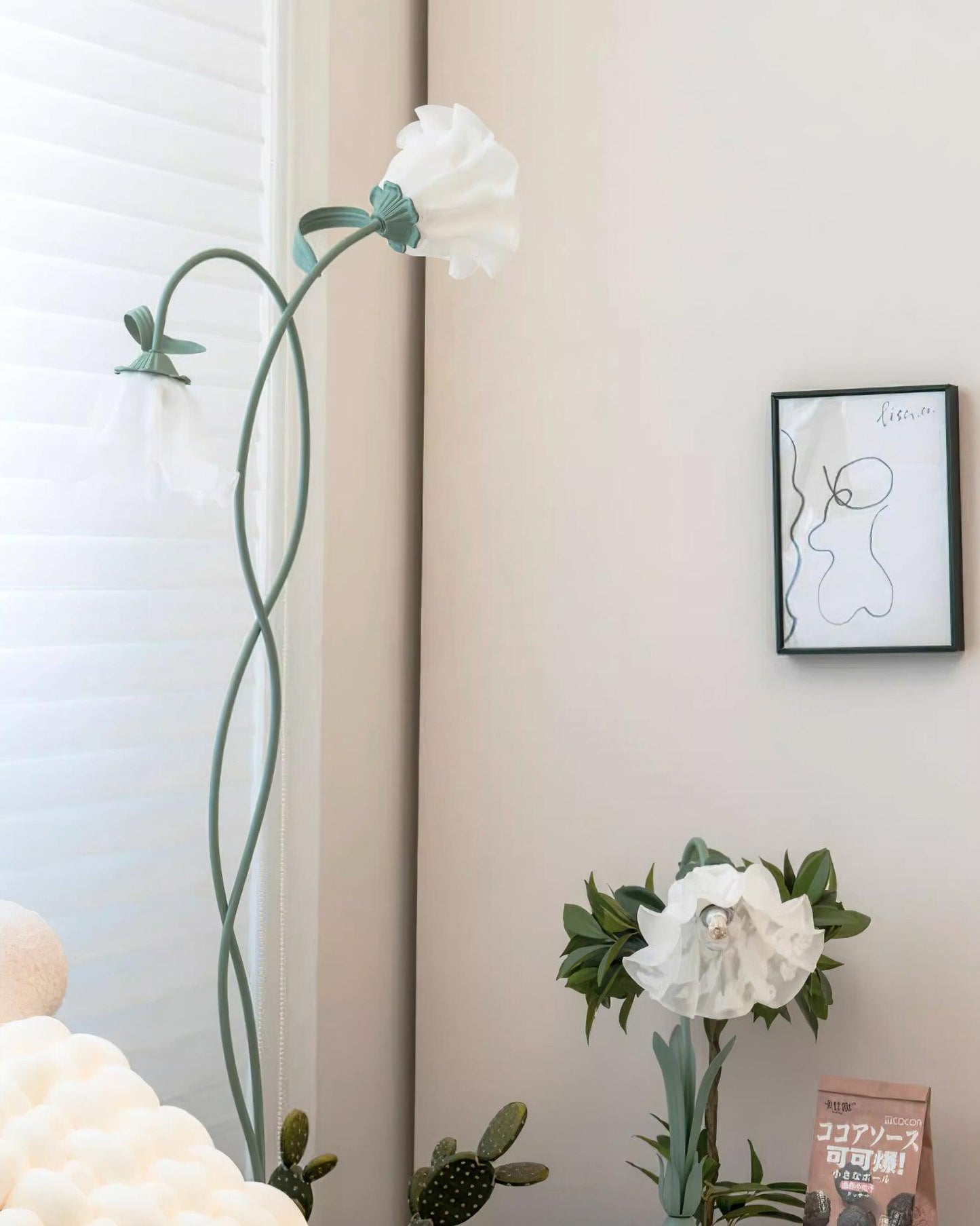 CallaLight | Éclairage Floral Moderne – Élégance Naturelle sur Pied