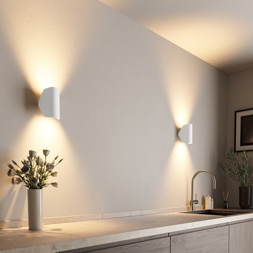AstraBeam - Applique LED Extérieure avec Éclairage Chaud