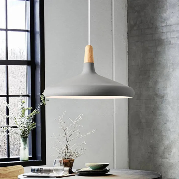 Lampe Suspendue en Aluminium et Bois - Luminaire Suspendu Conique de 18 cm pour Salle à Manger avec Finitions Colorées 9