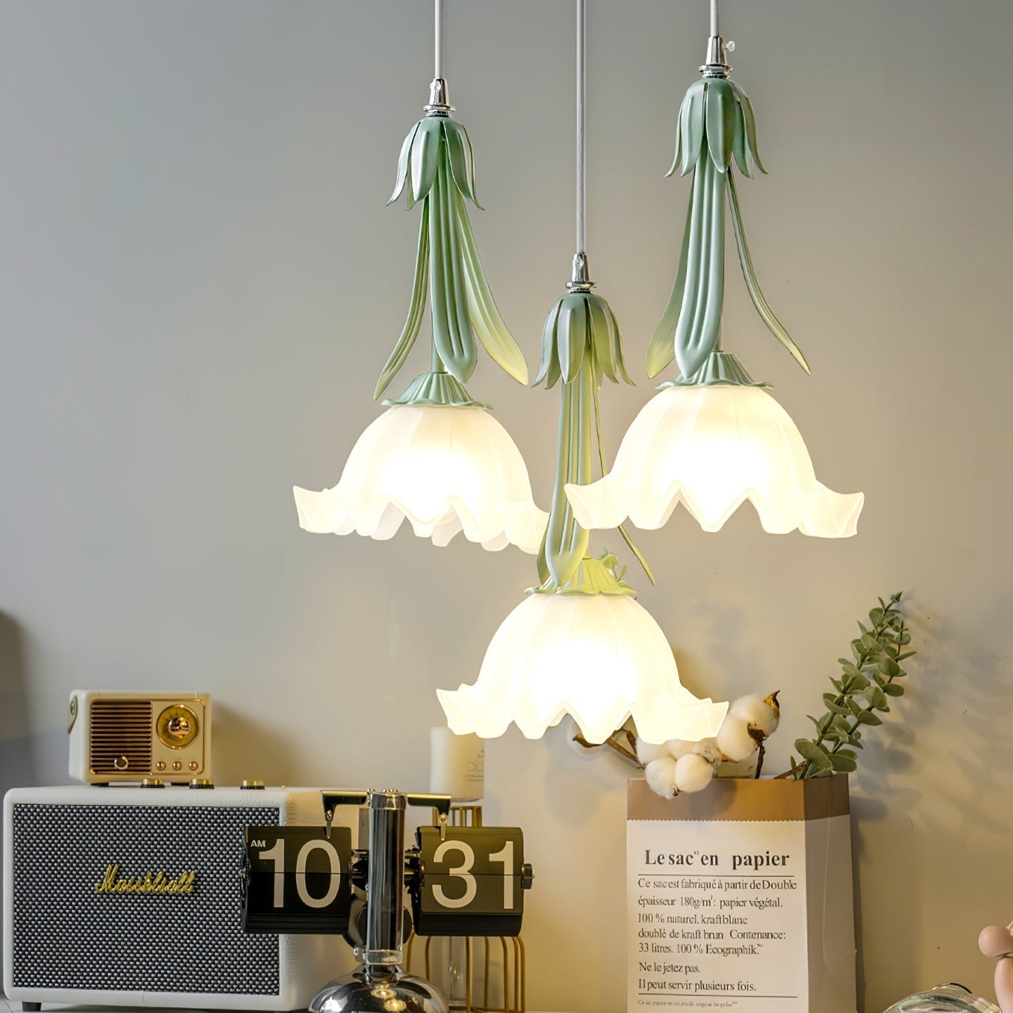Clochettes | Suspension Lumineuse Florale et Délicate – Élégance Naturelle et Lumière Douce