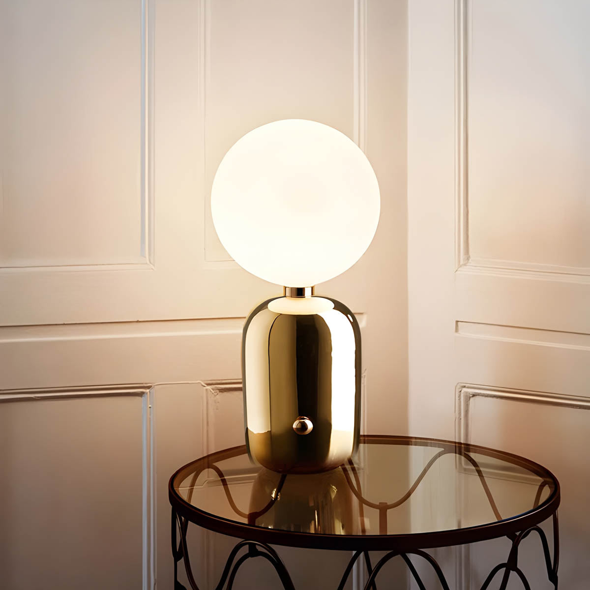 RAISO - Lampe élégante et raffinée
