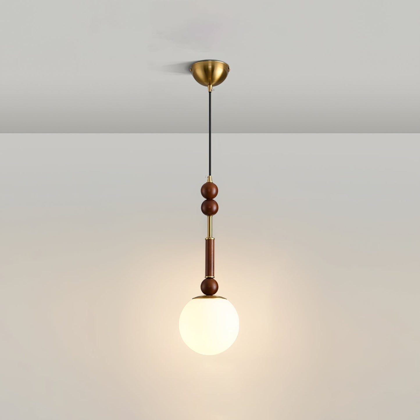 RomaLumière – Suspension Élégante Italienne en Verre | Design Vintage | Bois & Laiton
