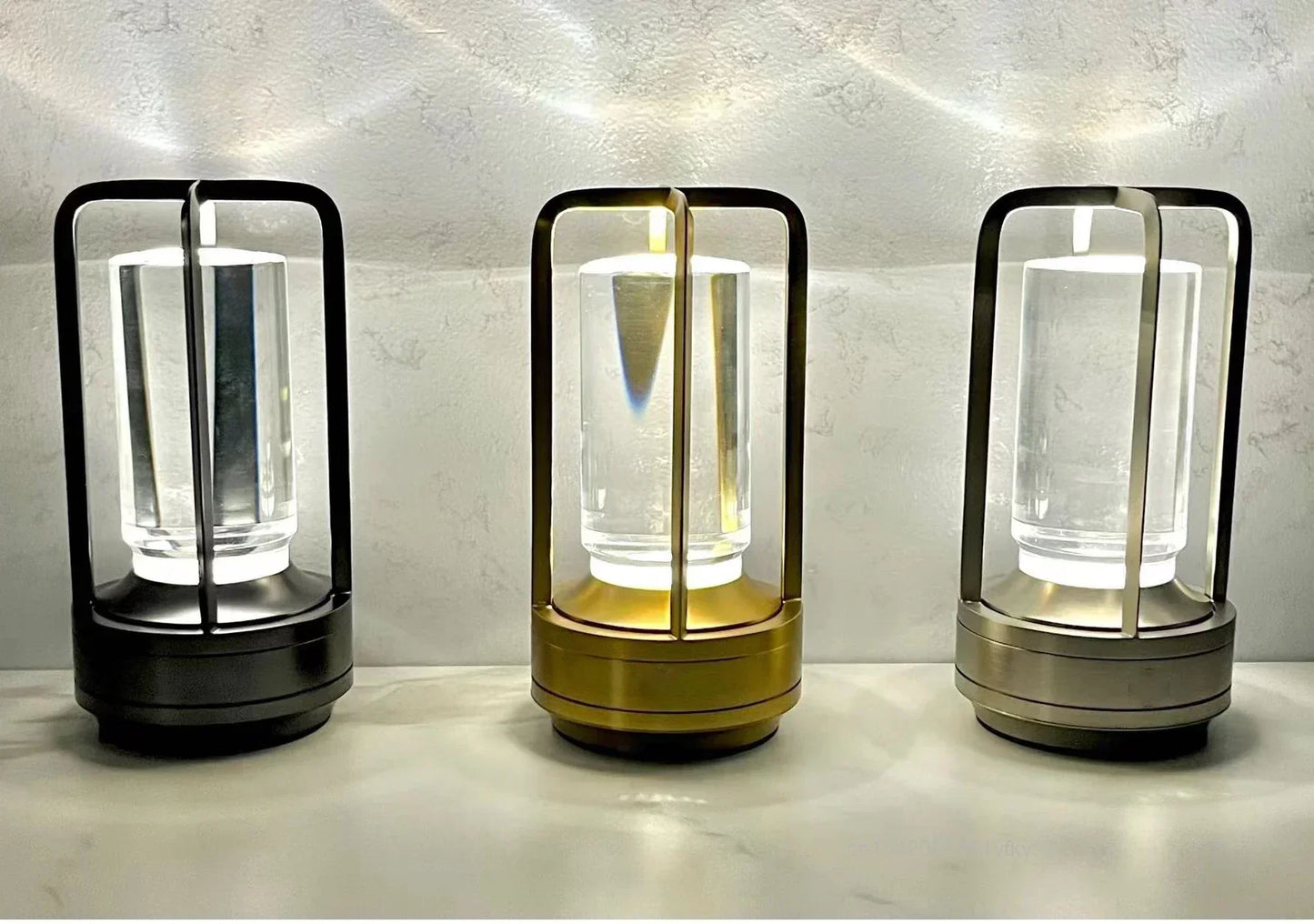GlowSphere - Lanterne LED Portable Sans Fil avec Station de Charge