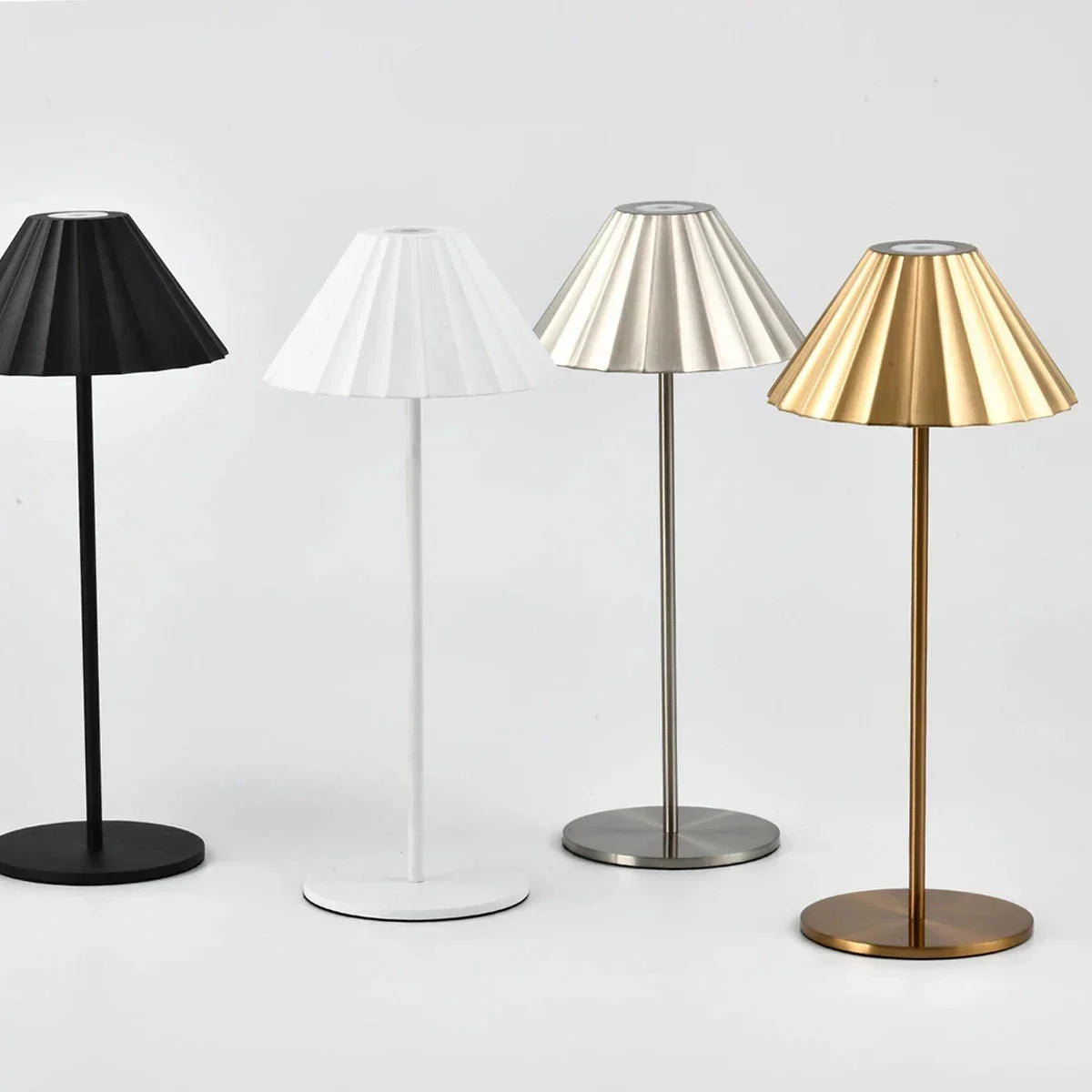 ChicLight - Lampe de Table Moderne pour Hôtel et Bar
