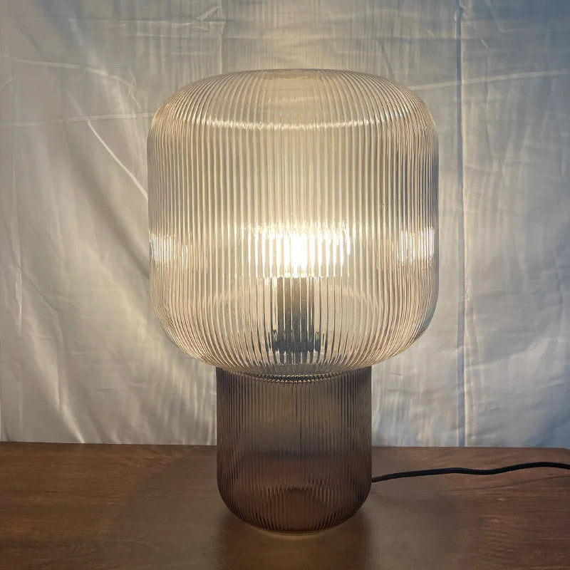 LuxeMushroom - Lampe de Table en Verre pour Intérieurs Élégants