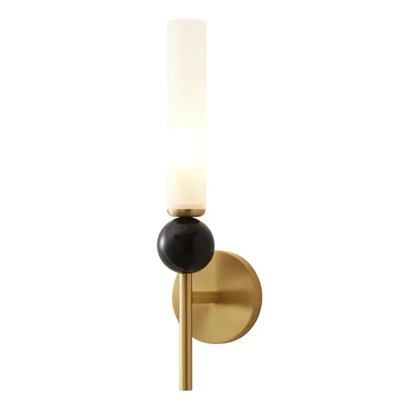 Lampe Murale Élégante – Simplicité moderne, matériaux nobles