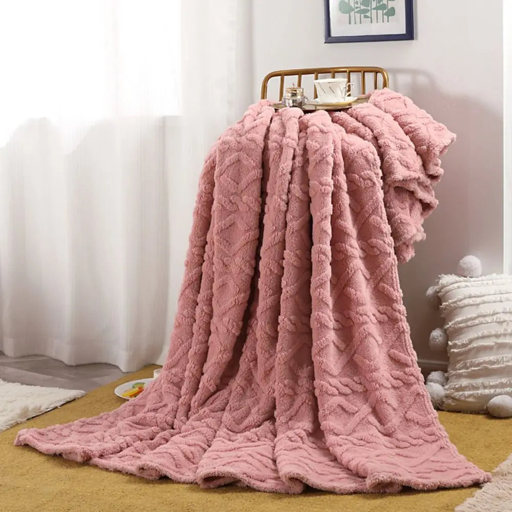 CozyFluff – Couverture en Flanelle Ultra-Douce pour Toutes Saisons