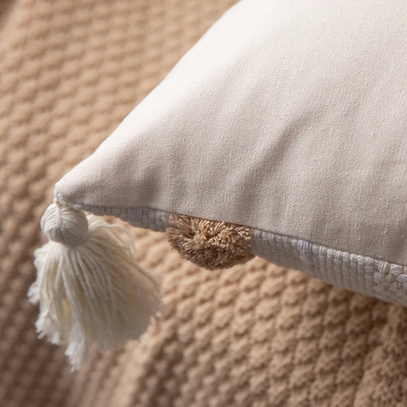 ChicTuft | Housse de Coussin en Style Luxe pour Salon et Chambre