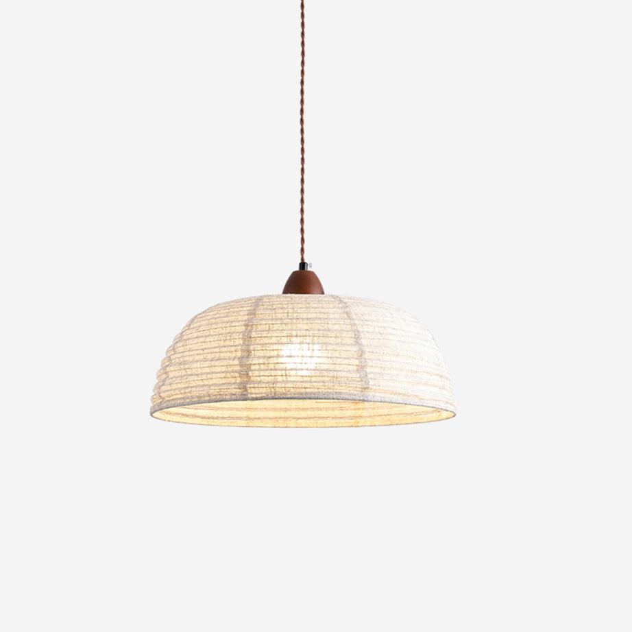 WoodLumière – Suspension Élégante en Bois