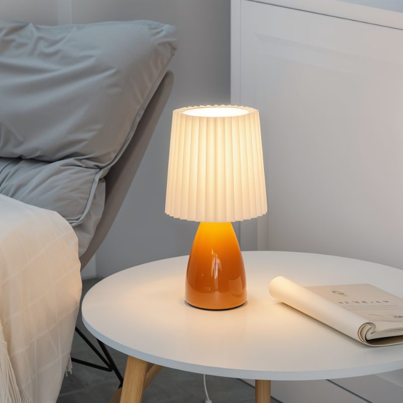 Apollo – Lampe de Table Design Mid-Century avec Abat-jour Plissé | LED à 3 Tons