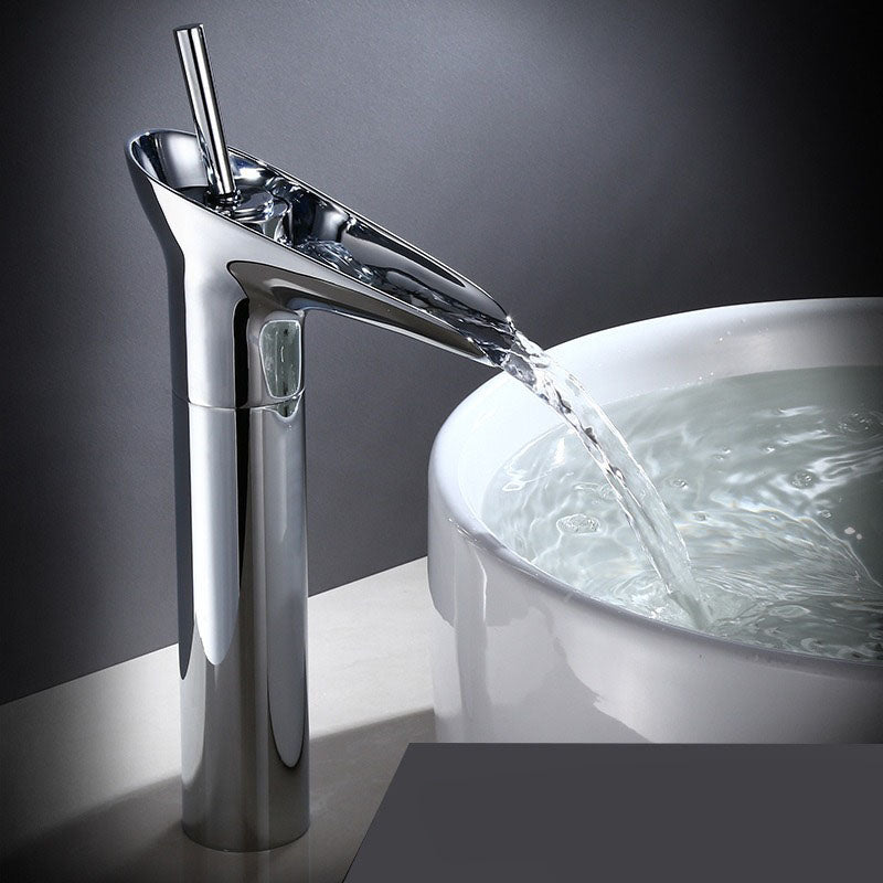 Antique Waterfall – Robinet Cascade pour Salle de Bain | Style Rétro en Laiton