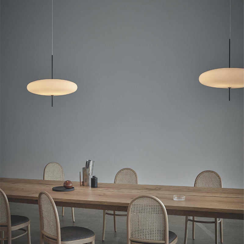 VintageAura – Éclairage LED ovale élégant