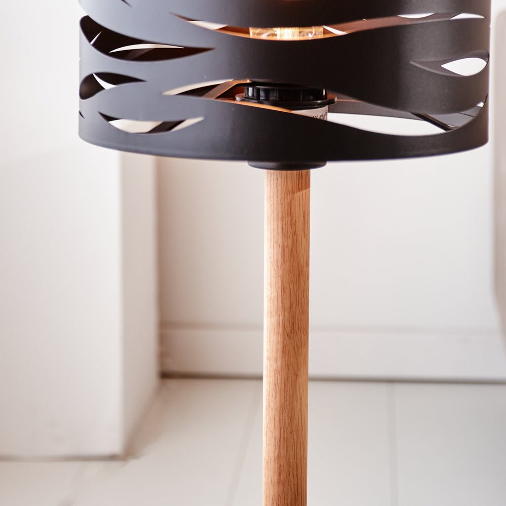 FreckleLamp - Design noir contemporain