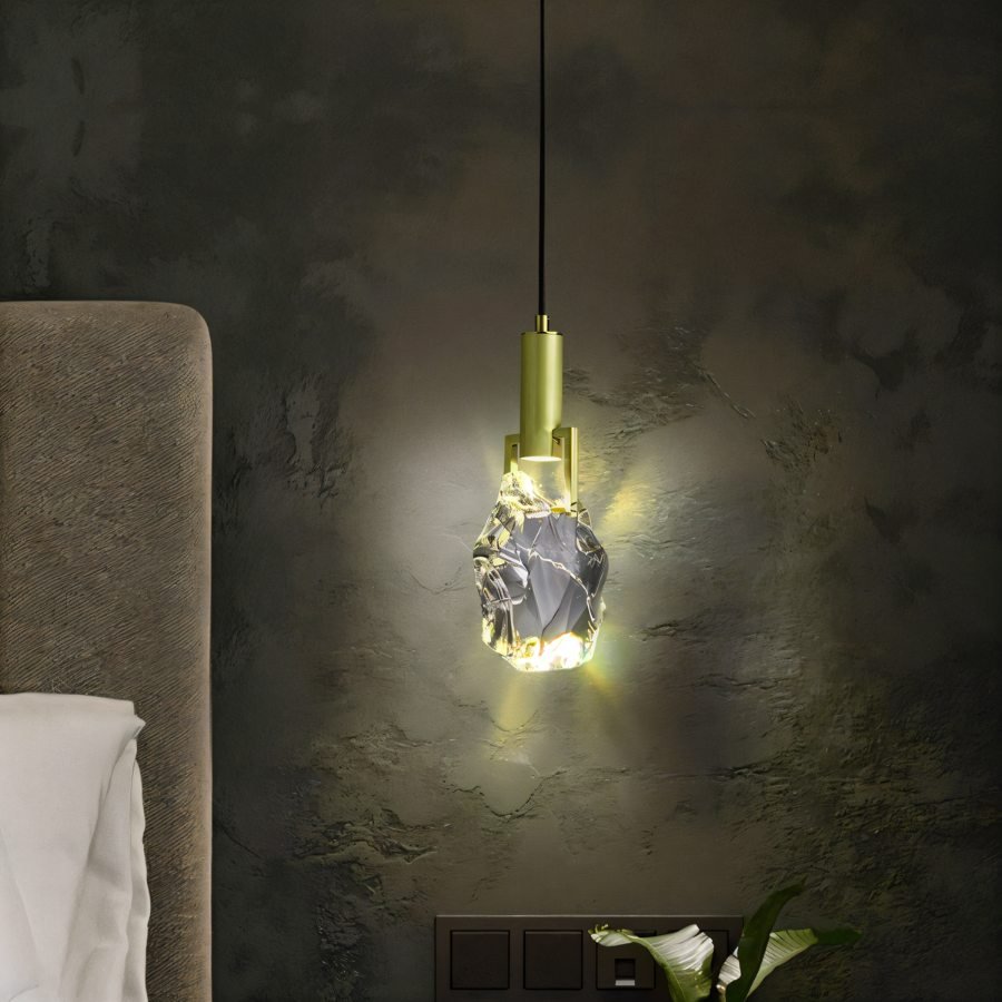 Natalia – Suspension Dorée avec Cristal | Éclairage LED de Luxe | Hauteur 28 cm