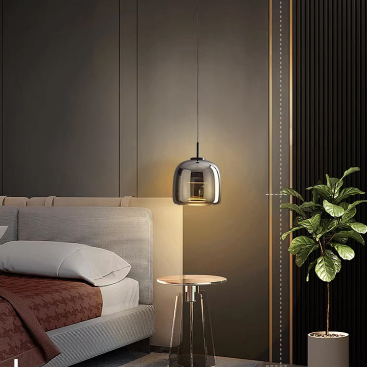 NORULA – Suspension Scandinave en Verre Transparent et Métal Noir – Douille E27