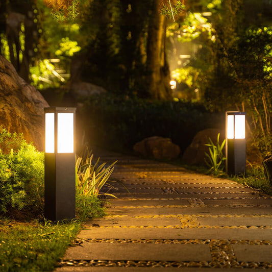 LUXORA – Borne Lumineuse LED Extérieure Moderne IP65 – Disponible en 3 Tailles