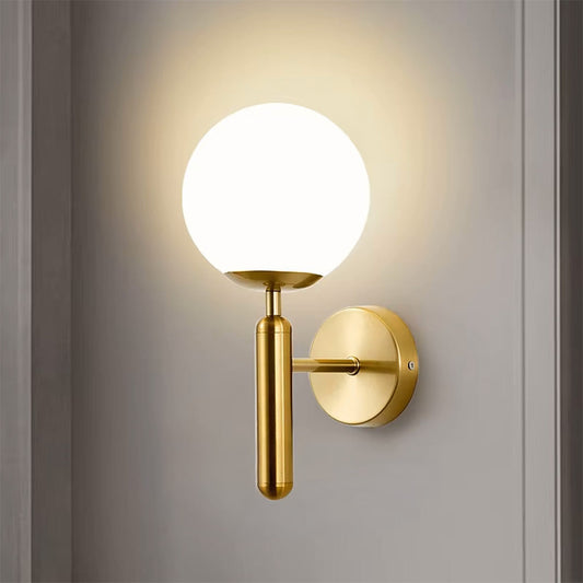 VelvetGlow - Lampe murale luxueuse et douce