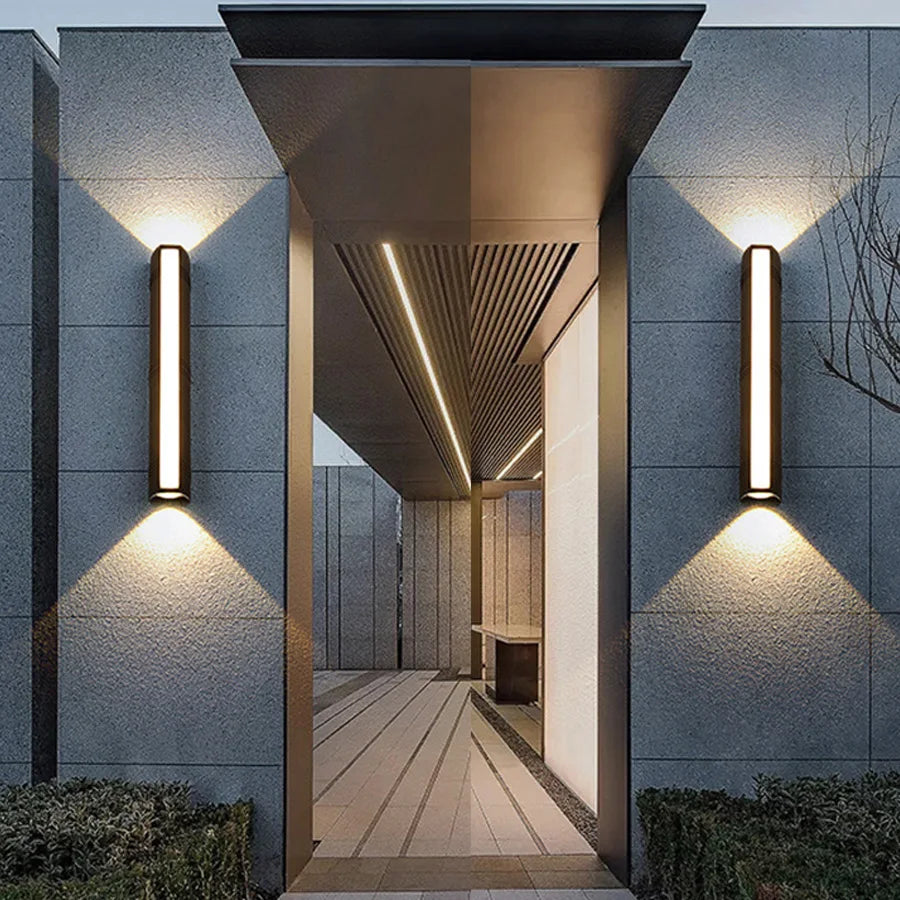 RadianceSûre - Lumière Murale LED pour Terrasses