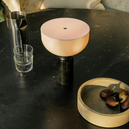 LuxMarble – Lampe marbrée sophistiquée