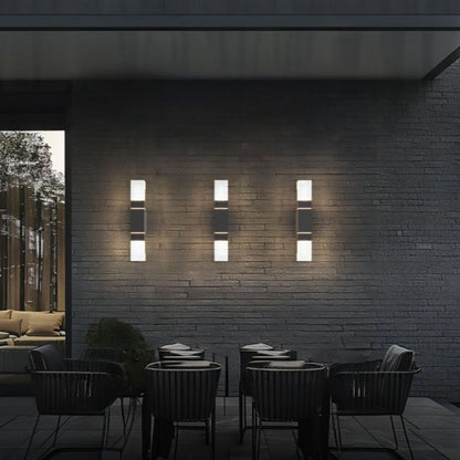 LUNERA – Applique Murale Extérieure LED | Lumière Blanche Chaude | Design Moderne en Aluminium Résistant aux Intempéries