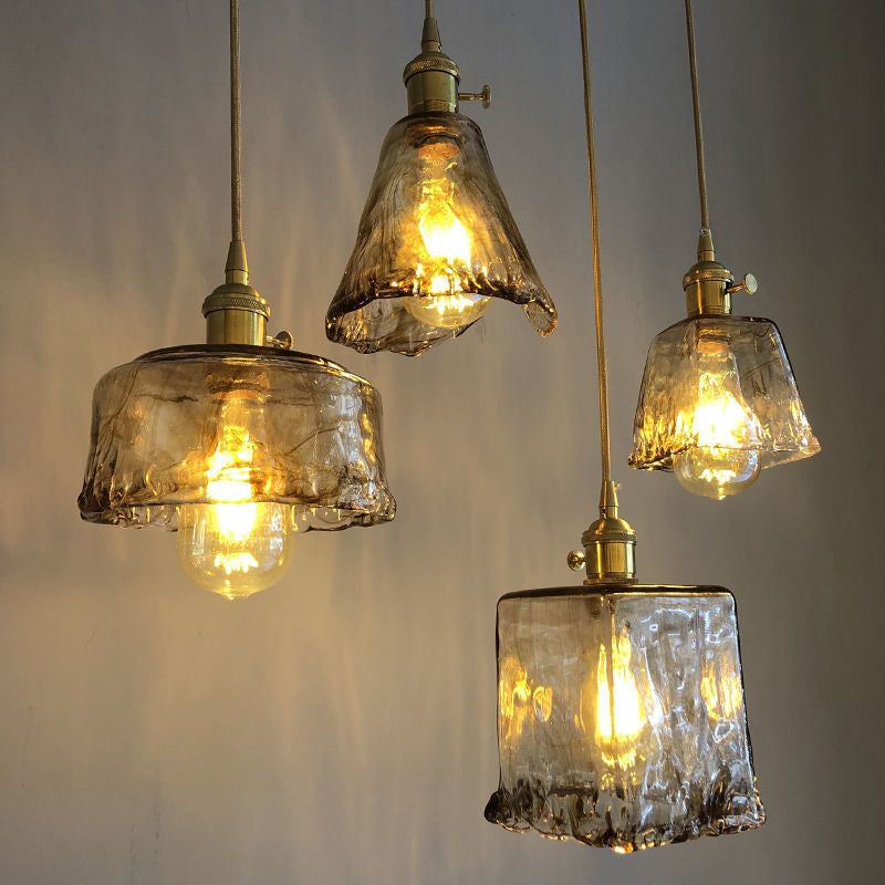 LumièreOvale – Lampe de plafond avec prismes en cristal noir