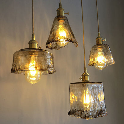 LumièreOvale – Lampe de plafond avec prismes en cristal noir