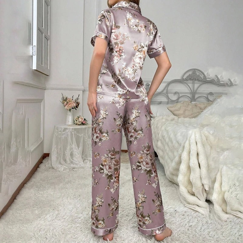 Colette – Ensemble de Détente en Satin Soyeux