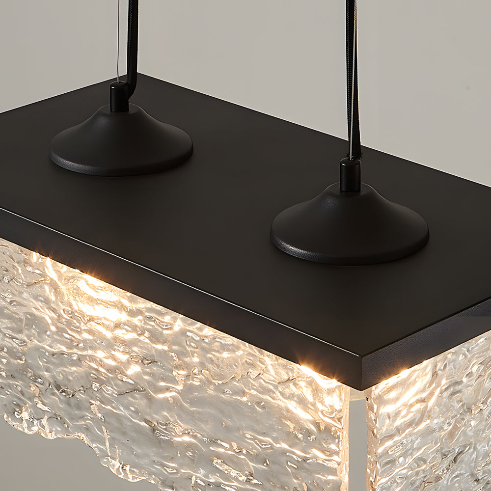 ChicLuxe – Lustre en verre élégant