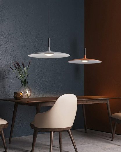 MétaloLinea – Suspension Design en Métal et Aluminium