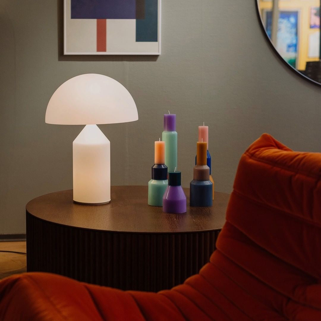 Atollo – Lampe de Table en Verre Blanc | Design Géométrique Iconique | LED Compatible