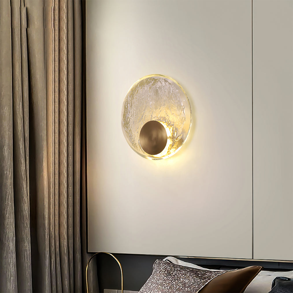 Aurum – Applique Murale Élégante en Laiton & Cristal Opaque | LED Intégrée