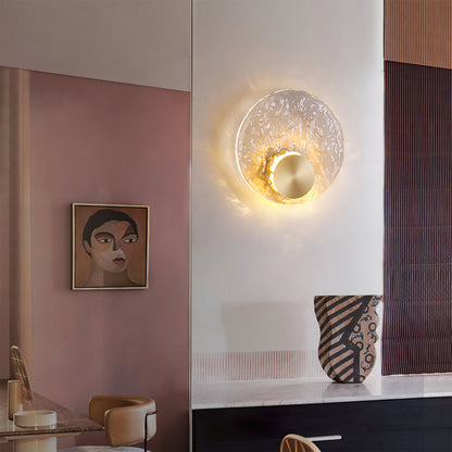 Aurum – Applique Murale Élégante en Laiton & Cristal Opaque | LED Intégrée