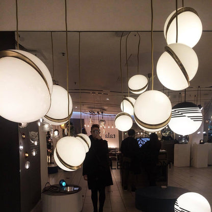 CielCourbe | Suspension en Forme de Lune